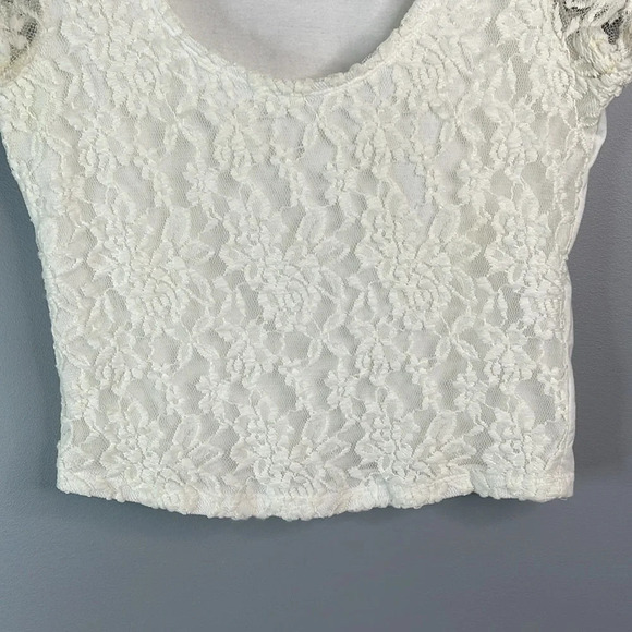 HOLLISTER Lace Overlay Crop T-Shirt Ivory White L - Picture 4 of 10